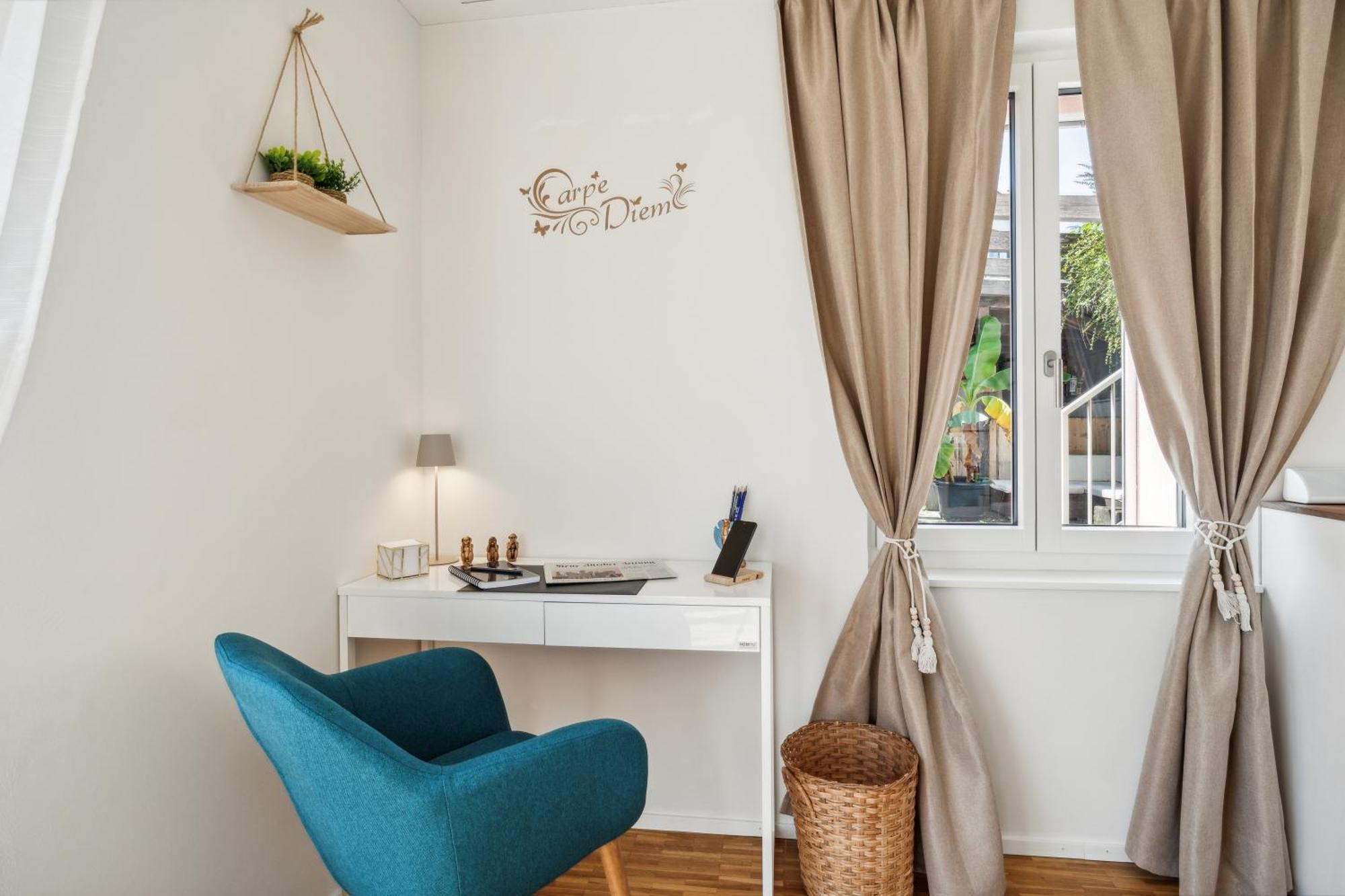 Business I Family Apartment I 1-4 Personen - Aare Blick, Nahe Altstadt I Beamer - 99" Leinwand I Terrassen Lounge Und Parkplatz Brugg  Kültér fotó